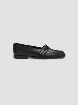 Manolo Blahnik Women's Minoffa Leather Loafers