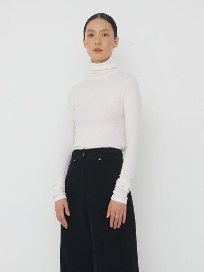manuelle et guillaume Warm turtle neck top warm white