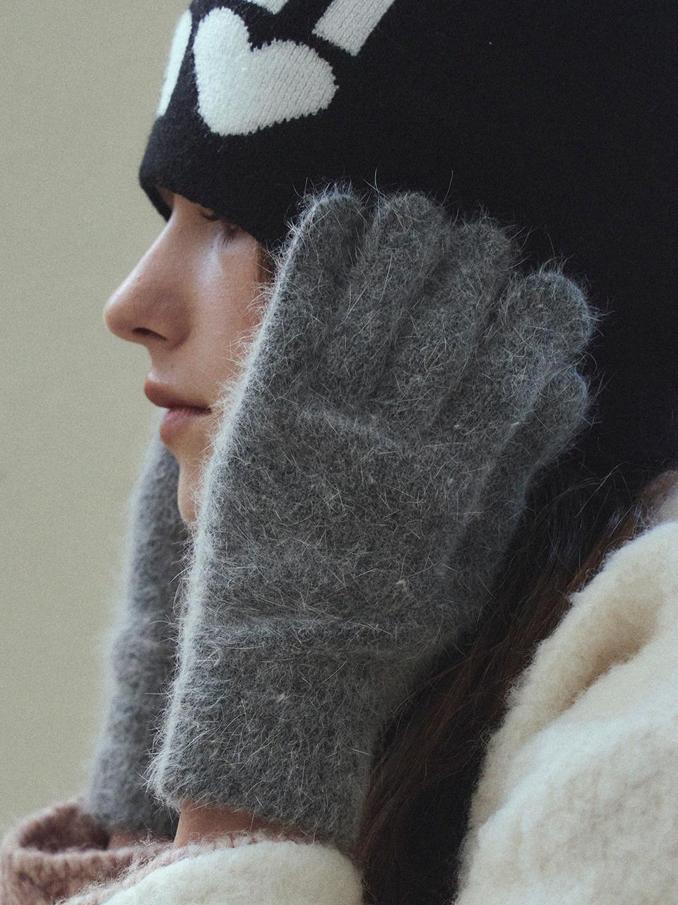 Marchen Sorbet Soft Wool Touchscreen Compatible Gloves