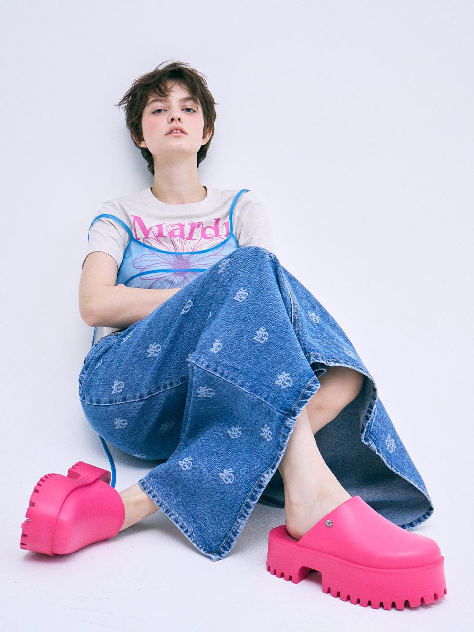 MARDI MERCREDI LESPOMPES Flower Rivet Platform Mule_Hot Pink