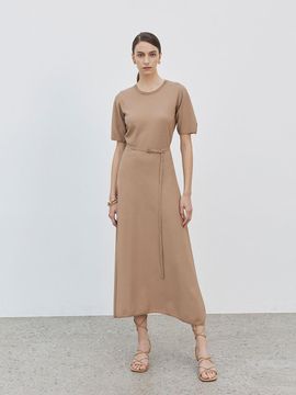 Mare di mari Half Sleeve Round Neck Belted Knit Dress Beige