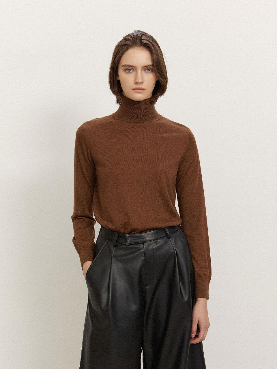 Mare di mari Silk Cashmere High Neck Knit Deep Camel
