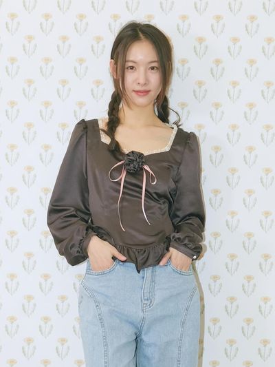 margarin fingers Corsage Satin Blouse - Dark Brown