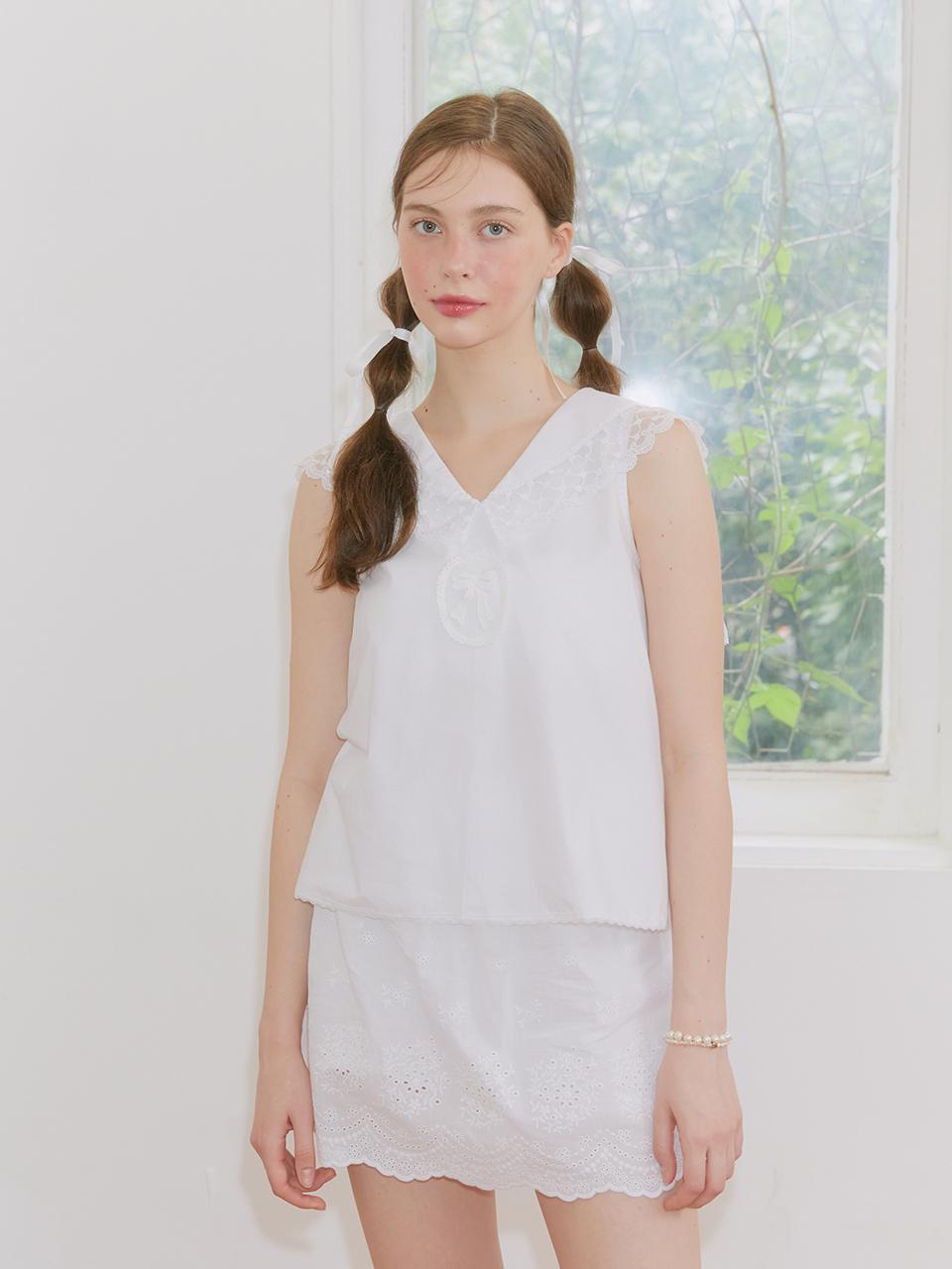 margarin fingers Lace Sailor Blouse - White