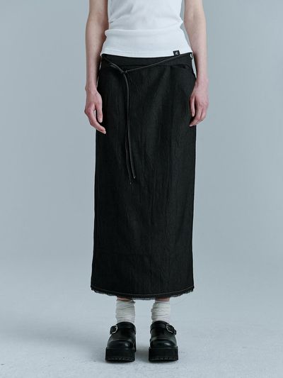 MARGESHERWOOD Crinkled Satin Skirt (Black)