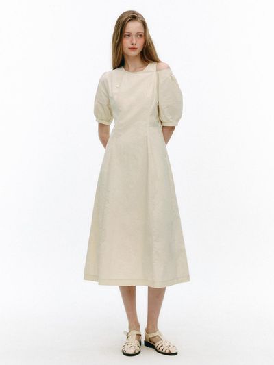 marieclaire Crinkle Shoulder Slit Dress (MAFBOP01MIV)