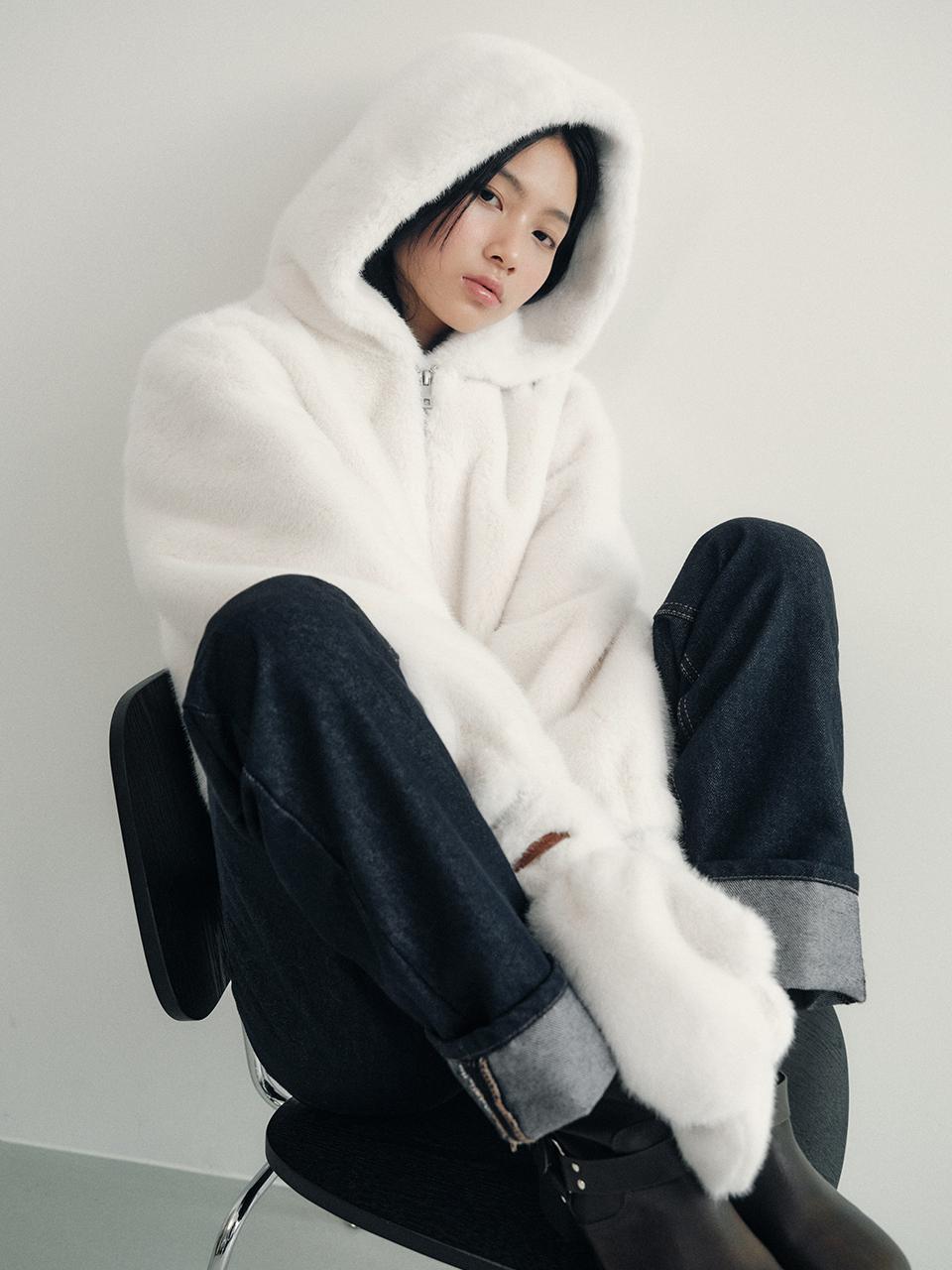 marieclaire fur Eco Fur Glove Set Blouson Jumper (MAEDSU02MIV)