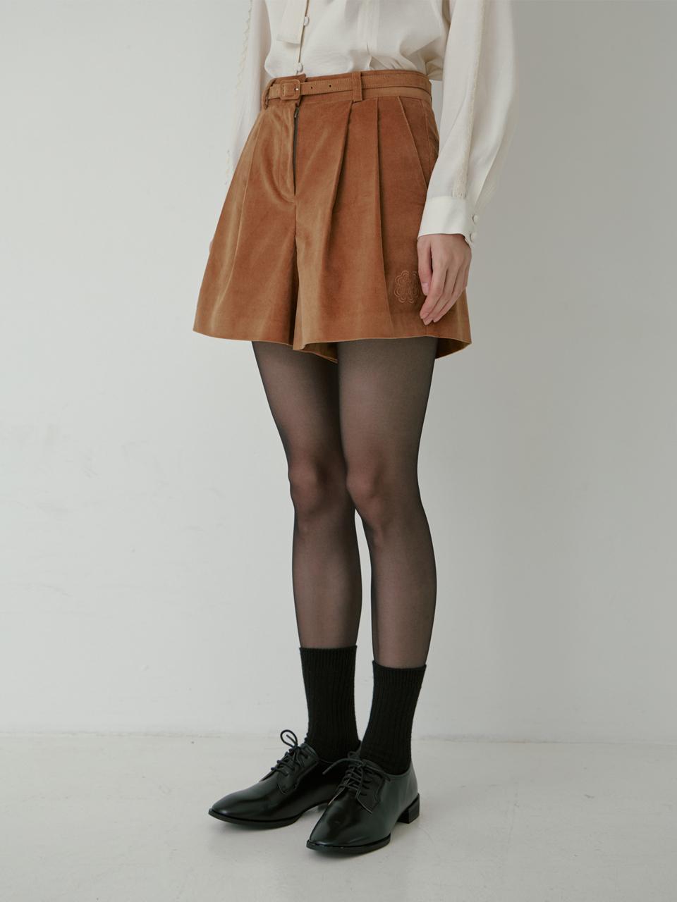mars en avril COTTON VELVET TUCK SHORTS + BELT SET_BROWN