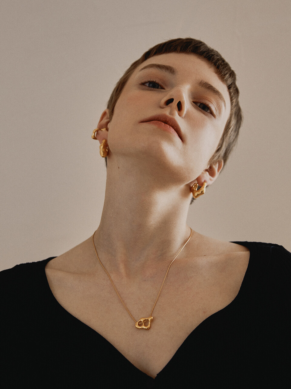 MARSBOM Pebble necklace Gold