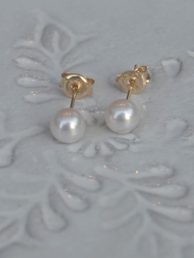 martha in the garret adonia.r 6 Earring