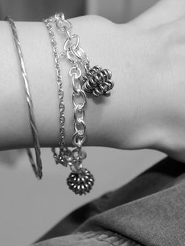 martha in the garret bold chain b. riche Bracelet