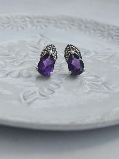 martha in the garret Harace. amethyst Earring
