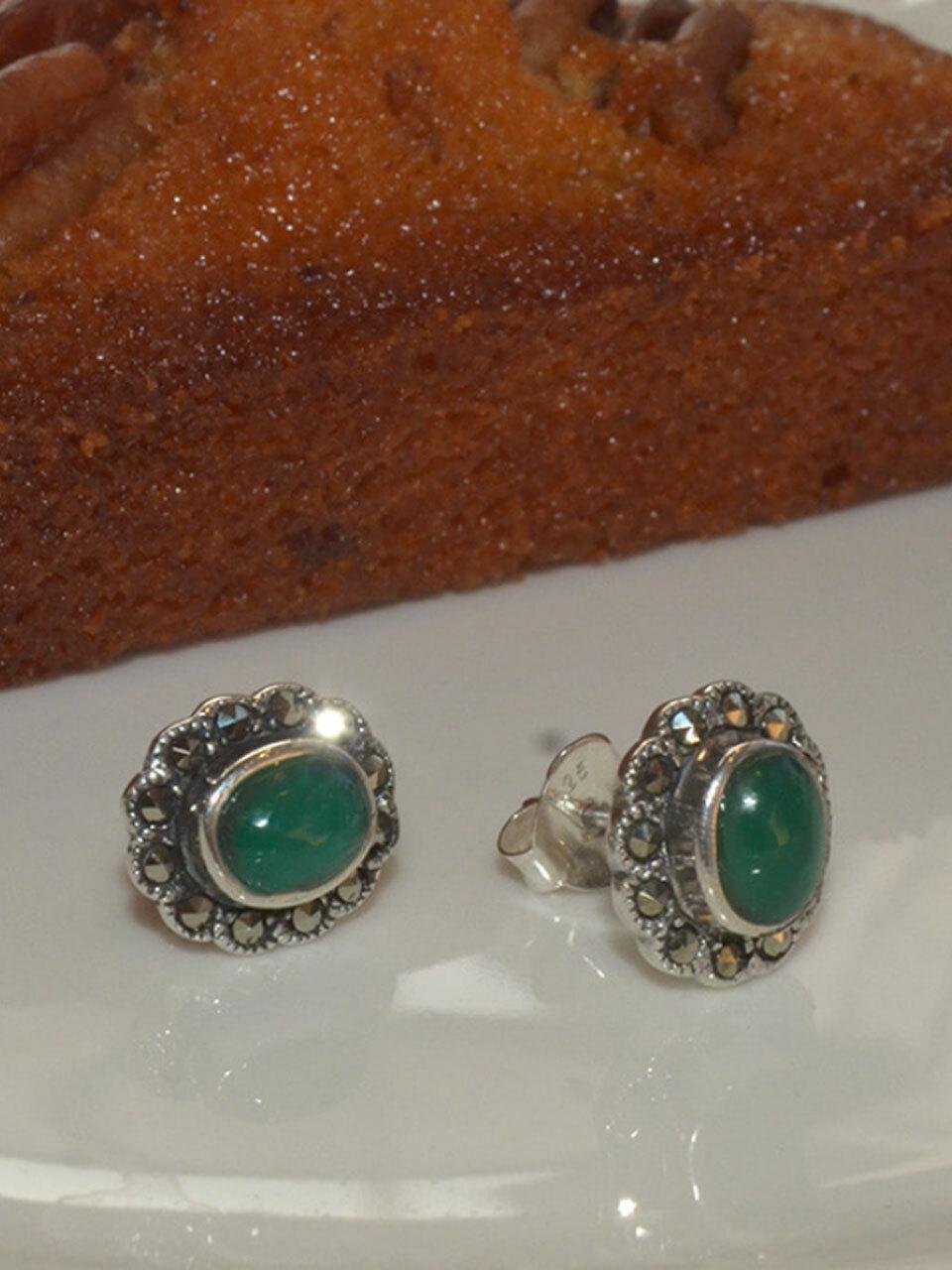 martha in the garret lubileu ii.green onyx Earring