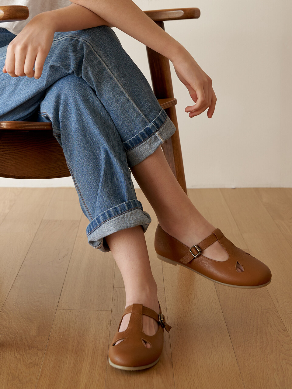 MARYRINGO Anne Classic Mary Jane - Brown