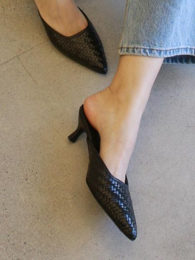 MARYRINGO Jane Point Mule_Mesh Black