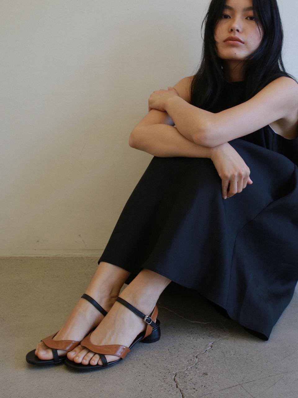 MARYRINGO Jane Wave Sandal_Brown