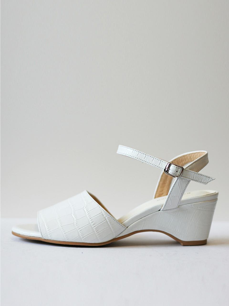 MARYRINGO MR19SM301WH Sandal