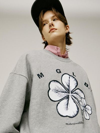 MATCHGLOBE TWO TONE CLOVER SWEATSHIRT (MELANGE GREY)