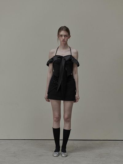 MAUSOLEUM Diane Satin Tie Off-Shoulder T-Shirt - Black