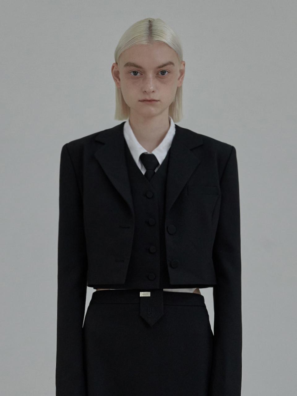 MAUSOLEUM Hugh cropped suit jacket - Black