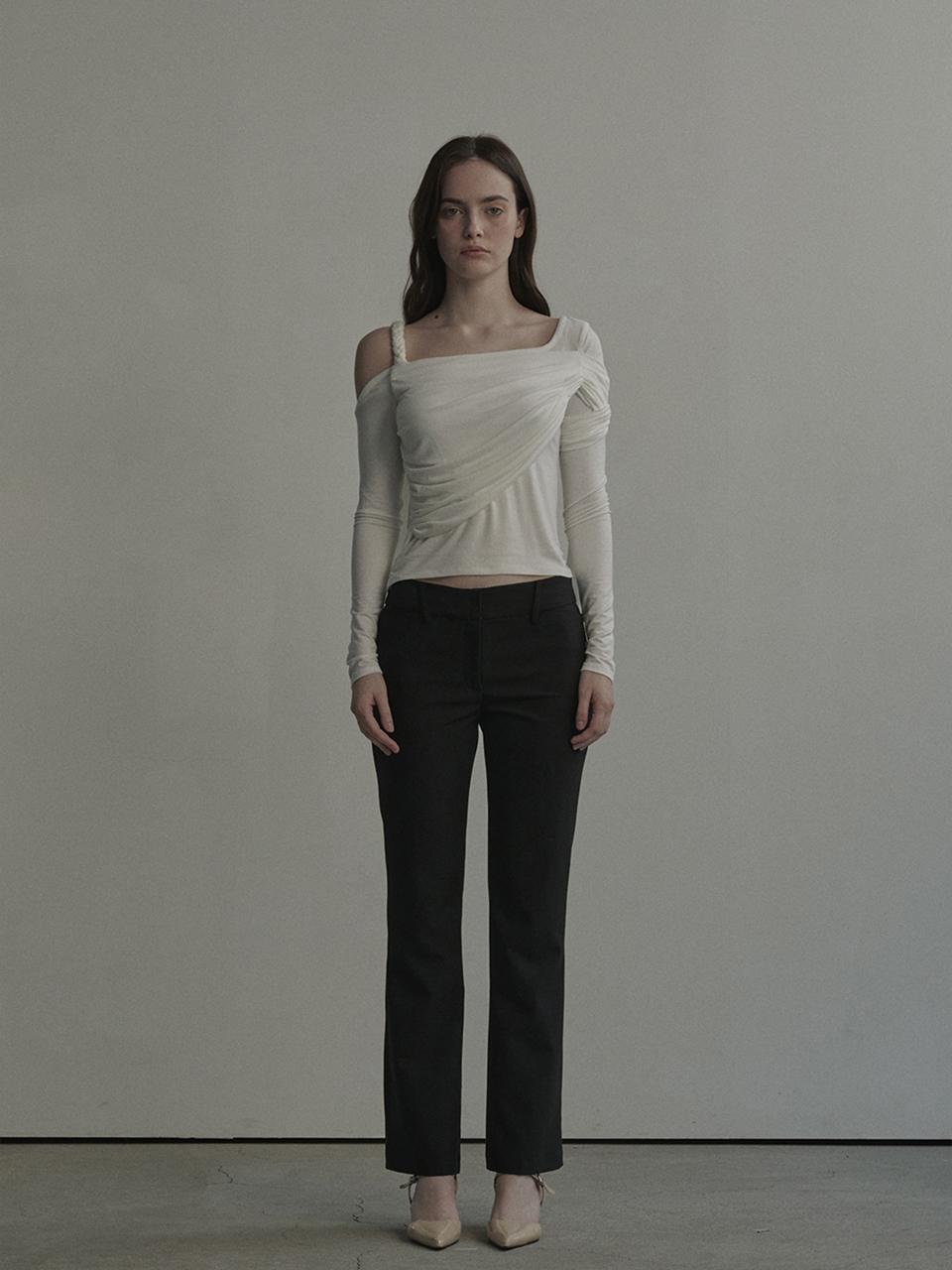 MAUSOLEUM Low-Rise Suit Three-Dimensional Pattern Trousers [Black]
