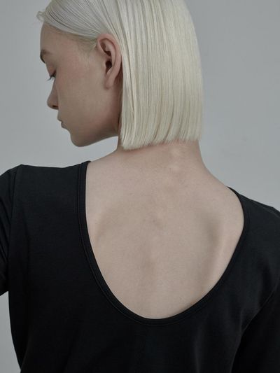 MAUSOLEUM Scoop neck t-shirt - Black
