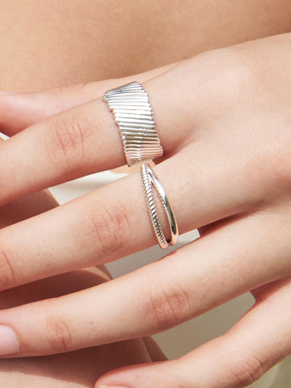 MCCOII Serendipity Ring 007