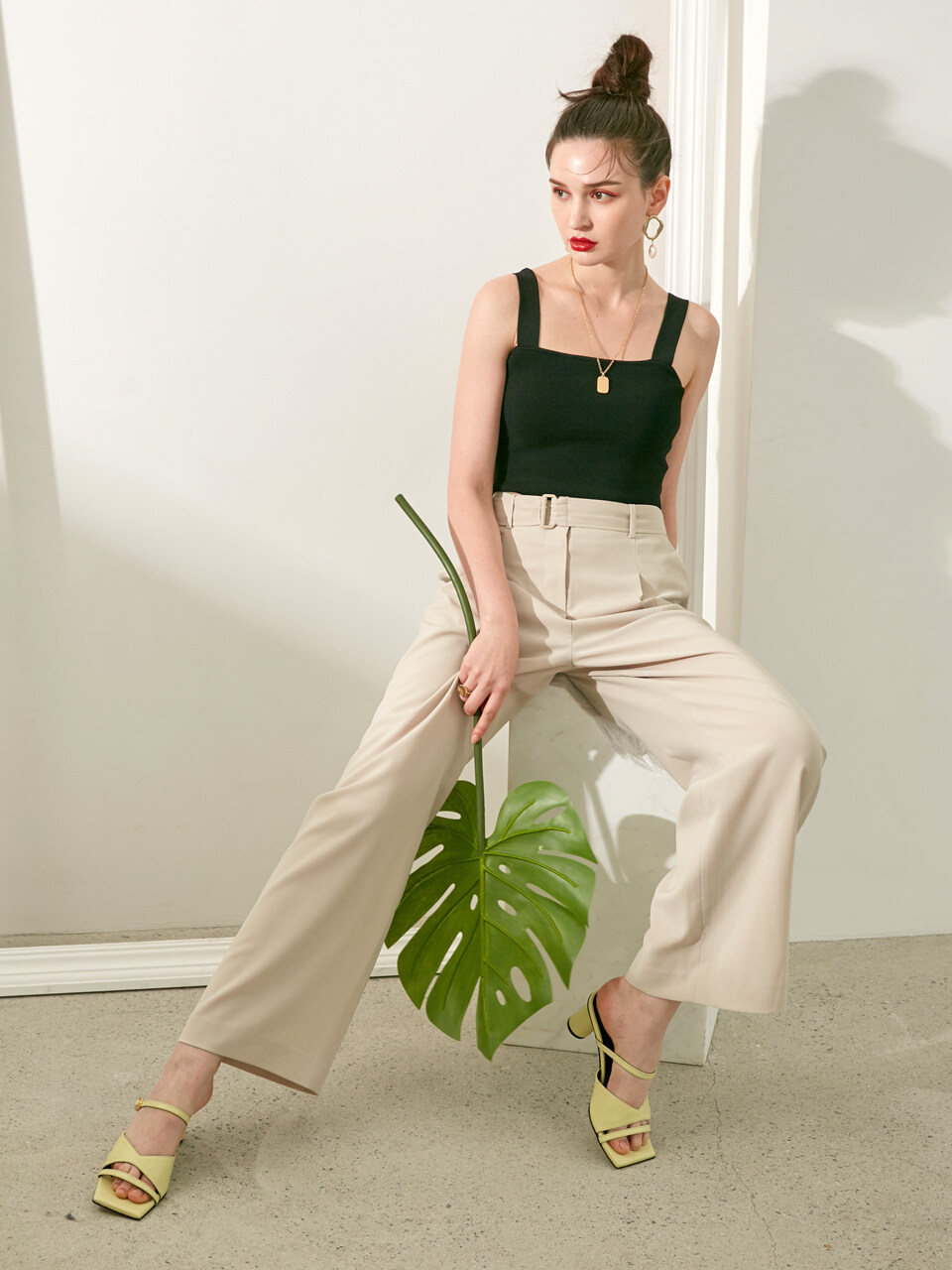 Meiel Dew MD1082s V Line Point Mule Sandals-Lime