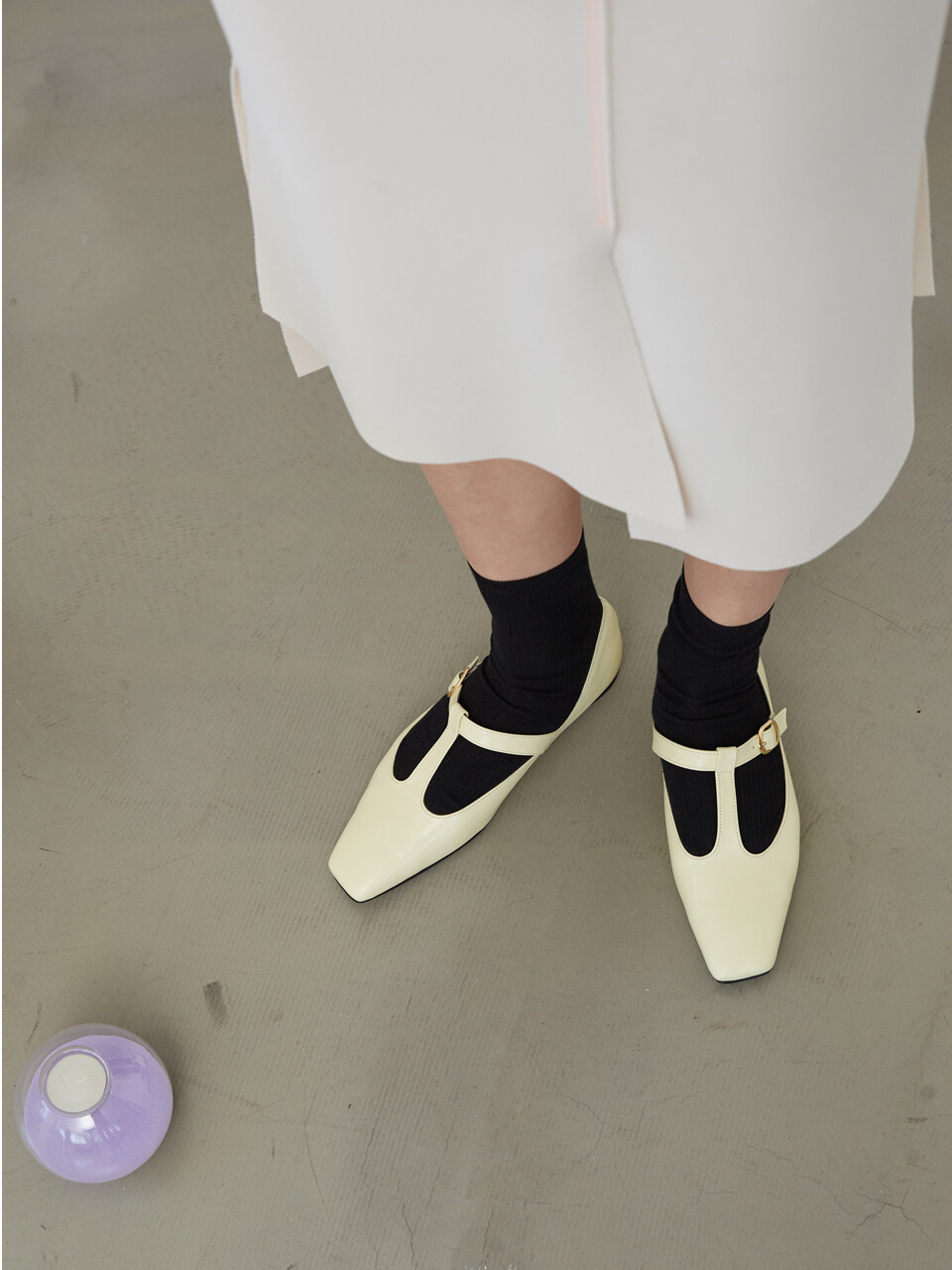 Meiel Dew U Line T Strap Flat_Vanila