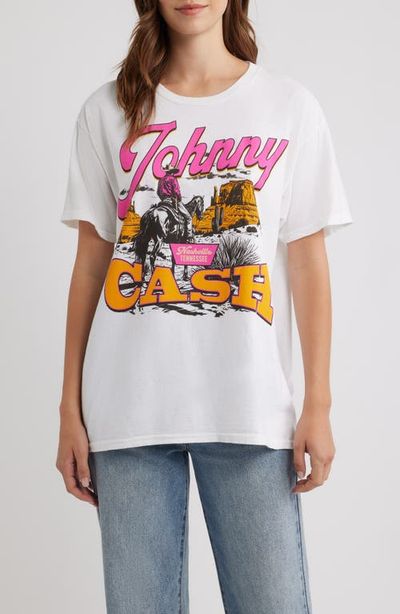 Merch Traffic Merch Traffic Johnny Cash Graphic T-Shirt