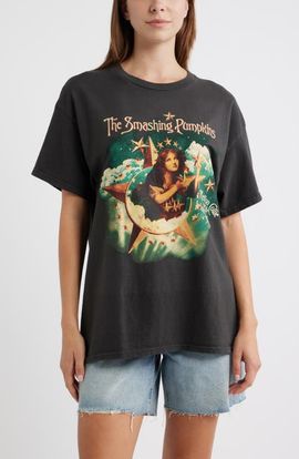 Merch Traffic Merch Traffic Smashing Pumpkins Graphic T-Shirt