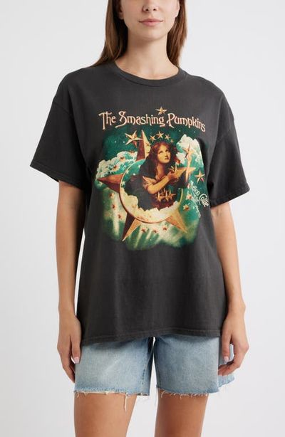 Merch Traffic Merch Traffic Smashing Pumpkins Graphic T-Shirt
