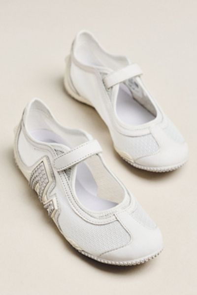 Merrell Relay Tour Mary Jane Sneakers