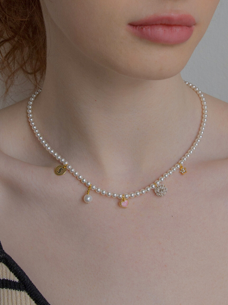 MERRYMOTIVE 5 Mini Pendant Pearl Necklace