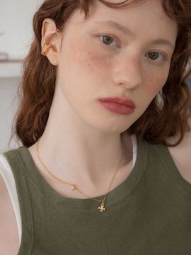 MERRYMOTIVE Heart Clover Pendant Surgical Chain Necklace