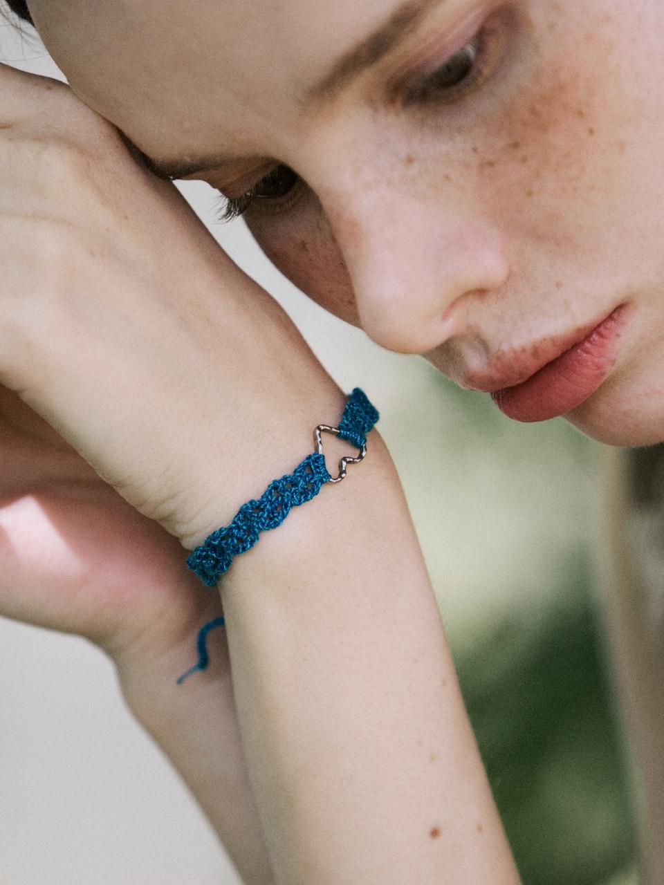MERRYMOTIVE Hidden heart crochet bracelet (2colors)