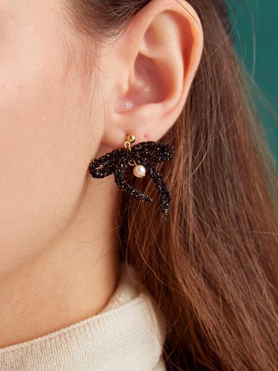 MERRYMOTIVE Romantic black crochet ribbon earring
