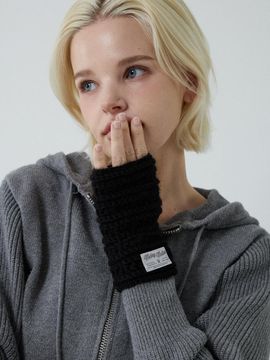 MERRYMOTIVE Wool Blend Crochet Fingerless Handwarmer [Black]