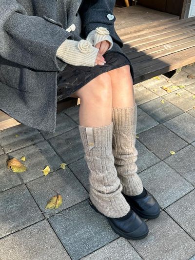 METAPHER MET Wool Cable Leg Warmers [Beige]