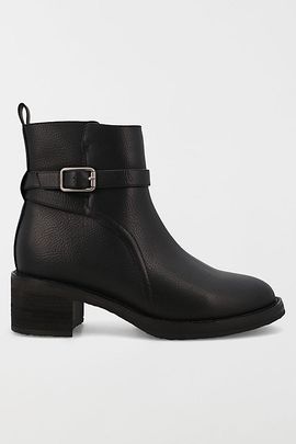 MIA Shoes MIA Shoes MIA Desmond Buckle Block Heel Bootie in Black, Women's at Urban Outfitters