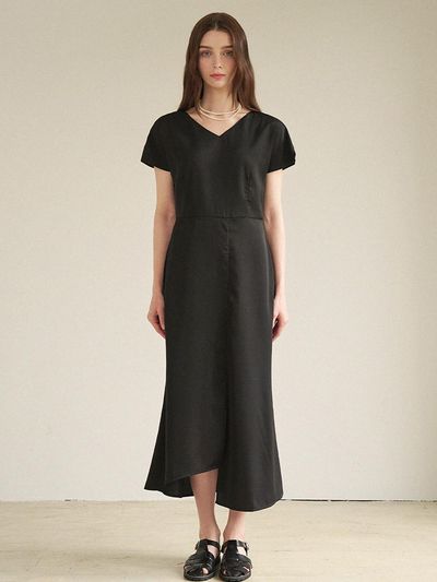 MICANE Gaura Unbalance Slit Mermaid Long Dress