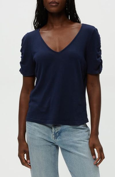 Michael Stars Michael Stars Josie V-Neck Shirt