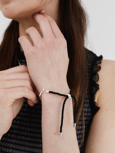 MIDNIGHT MOMENT Curve Rope Bangle_Silver