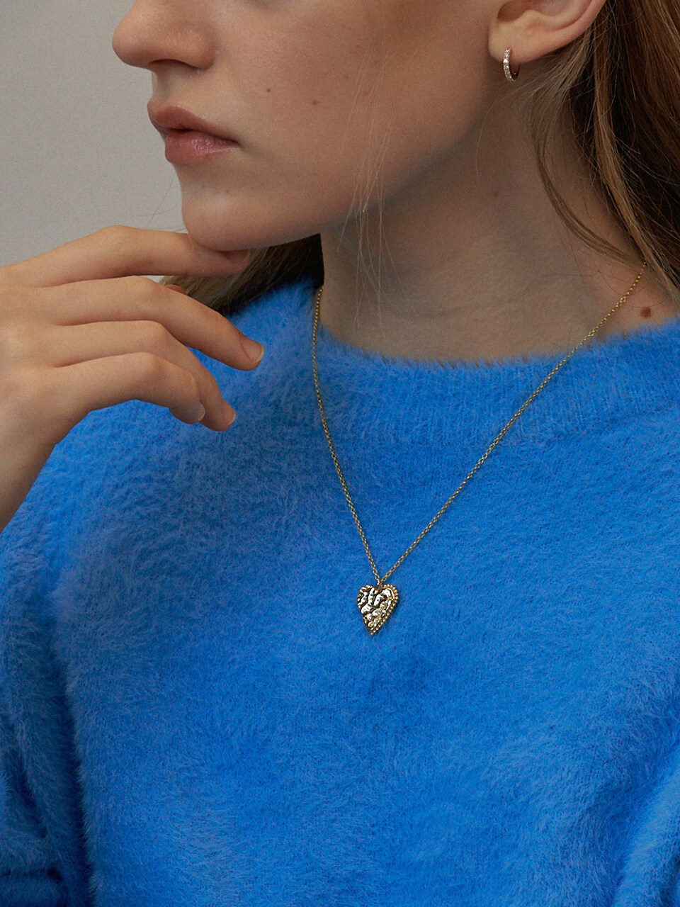 MIDNIGHT MOMENT Love Holiday Necklace