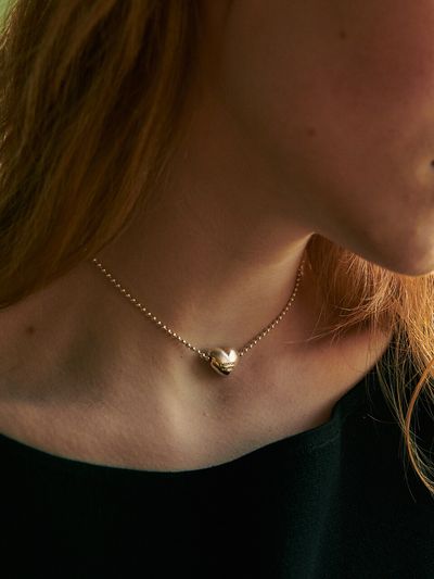 MIDNIGHT MOMENT Love pierce necklace - silver