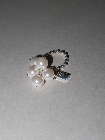 MIDNIGHT MOMENT Pearl Silver Chain Ring