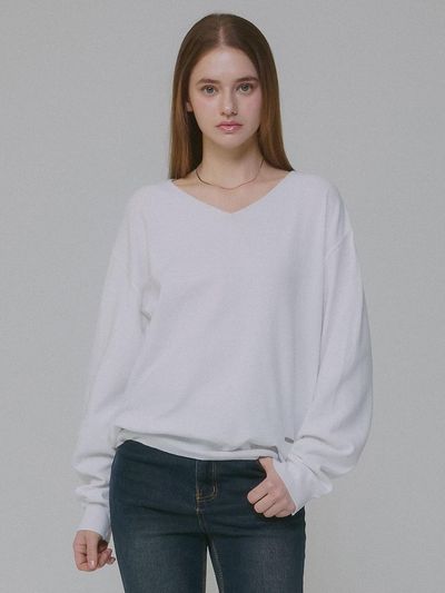MILLIONCOR Basic V-neck Premium Knit Sweater [Ivory]