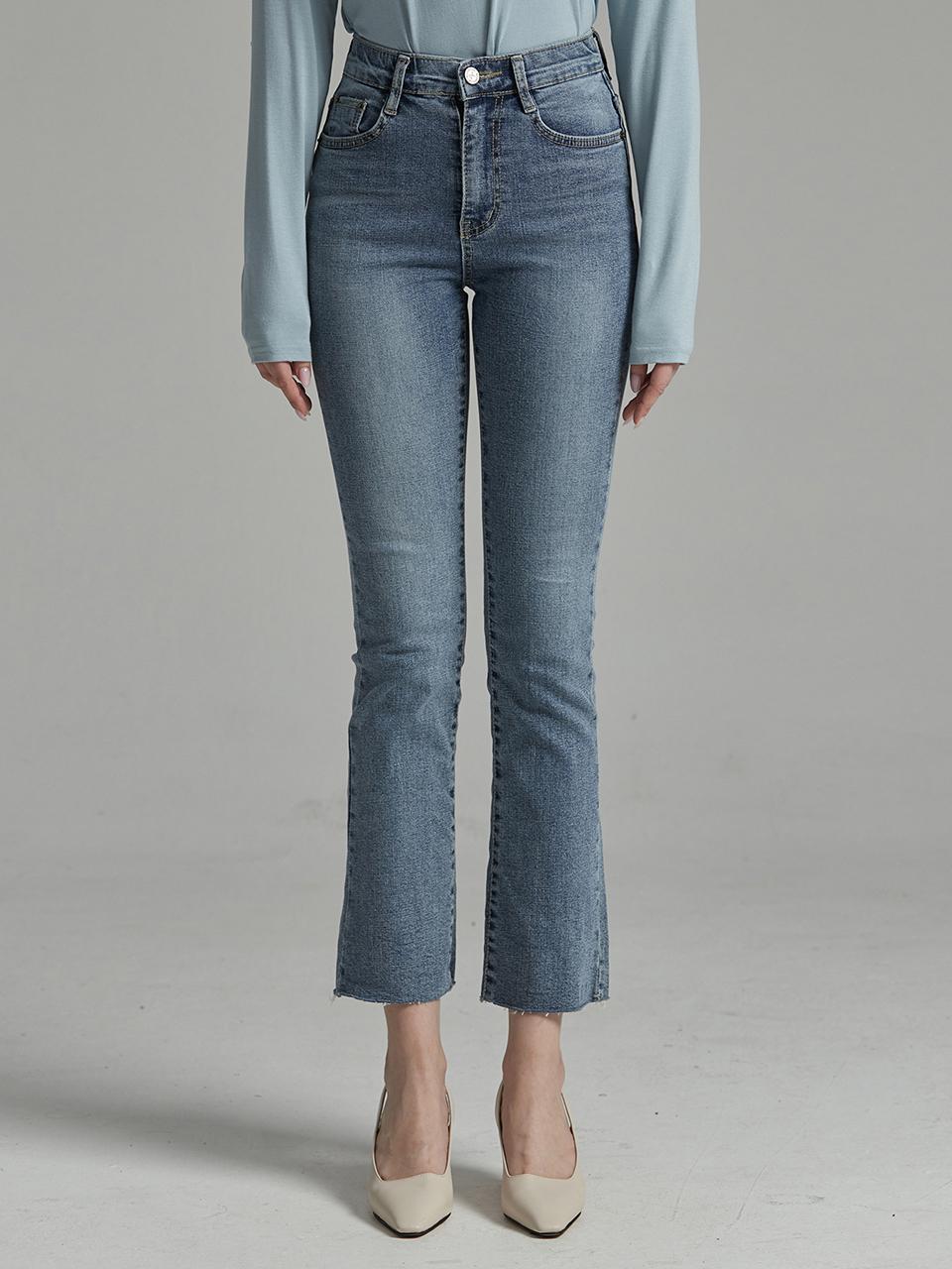 MILLIONCOR Light-wash Cut Detail Bootcut Denim Pants [Light Blue] (7034)