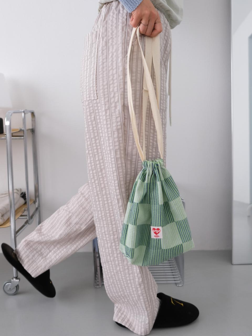 minmin Daily Pouch Bag (Multi)