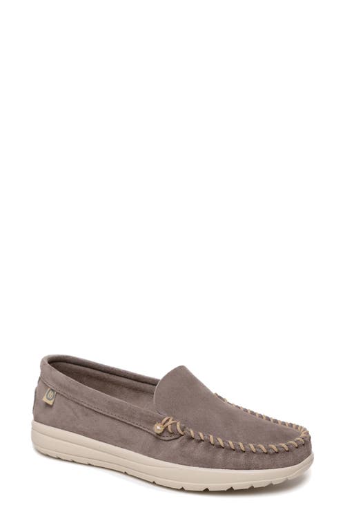Minnetonka Minnetonka Discover Classic Water Resistant Loafer
